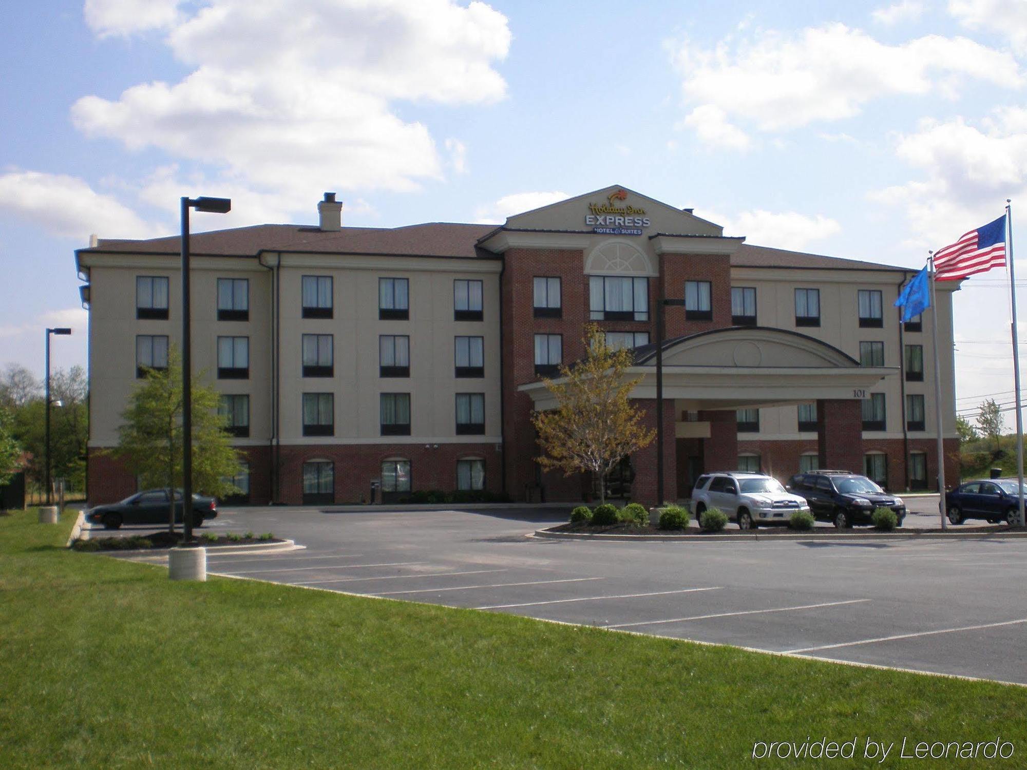 Holiday Inn Express Hotel & Suites-North East By Ihg Exterior photo